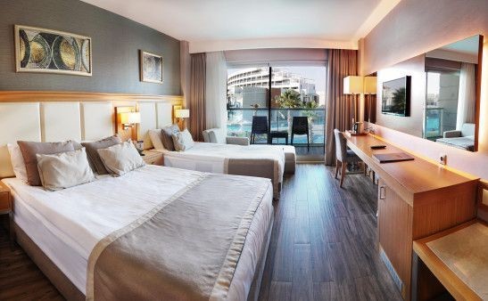 lake pool view