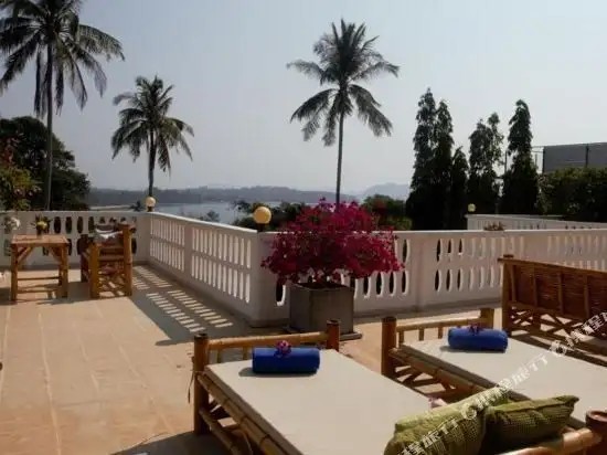 VILLA SEALAVIE