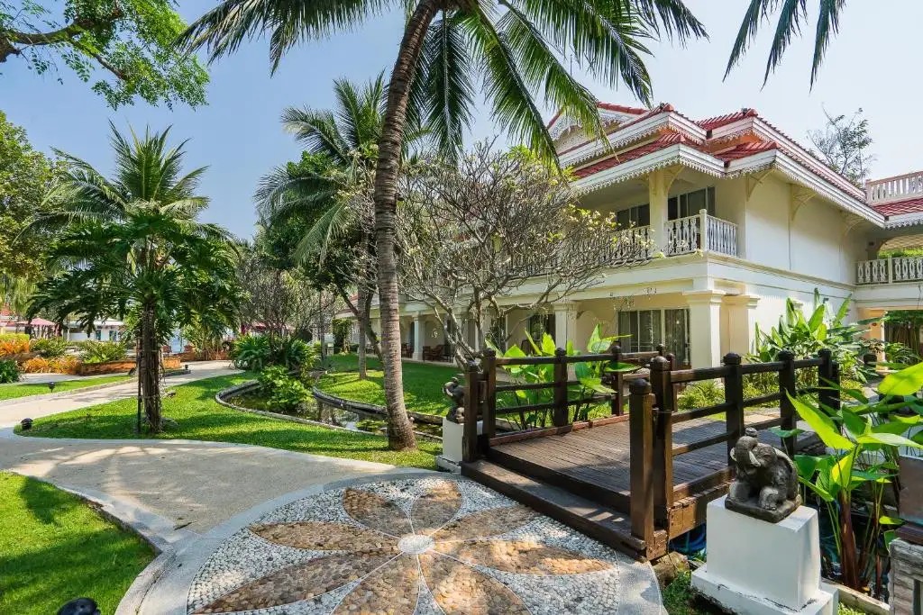 WORA BURA HUA HIN RESORT & SPA
