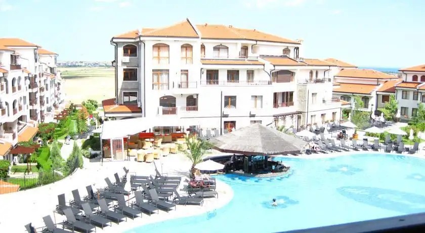 THE VINEYARDS SPA HOTEL & RESORT