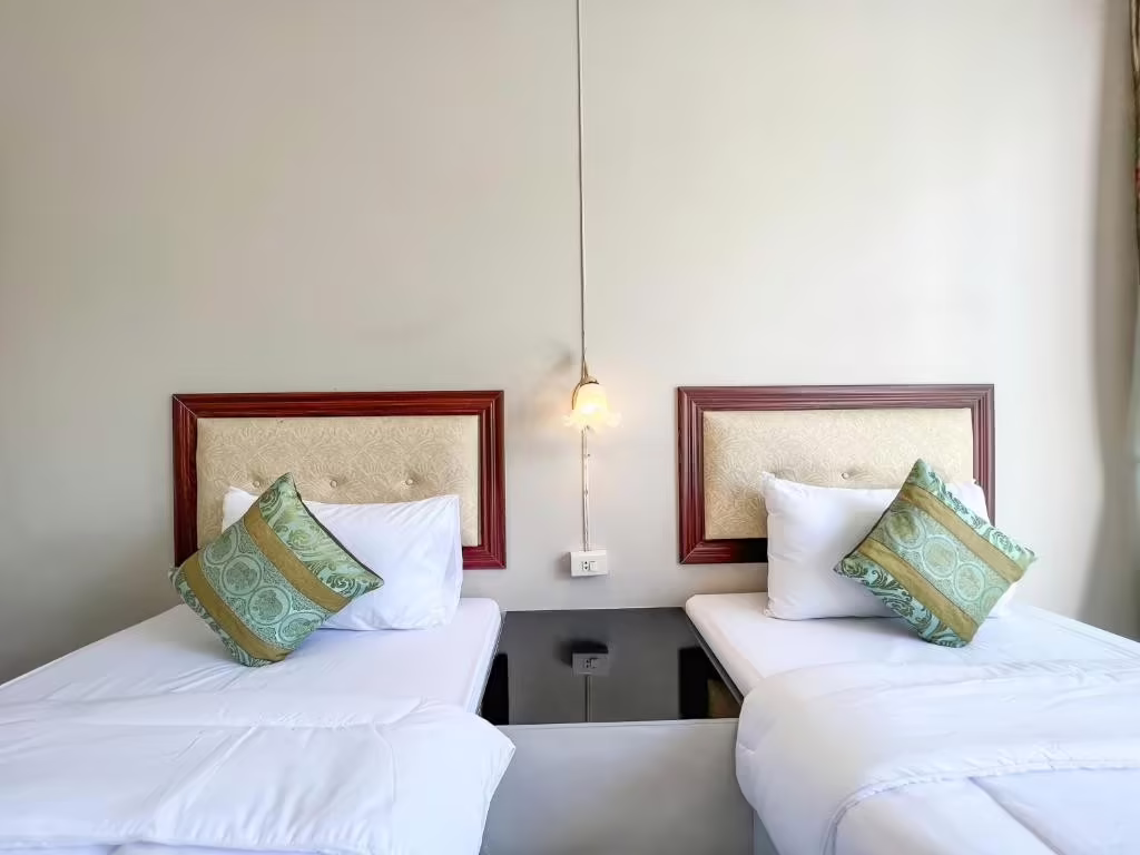 TRI'S MIRACLE KATA BEACH SIDE