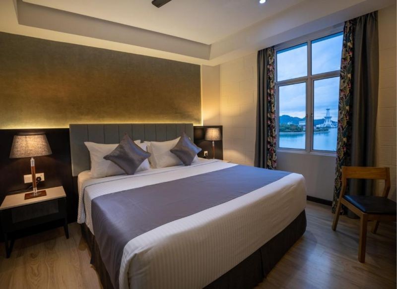 studio suite sea view