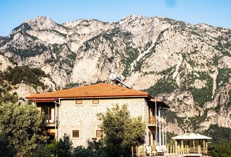 CASA DI PIETRA ADULTS ONLY
