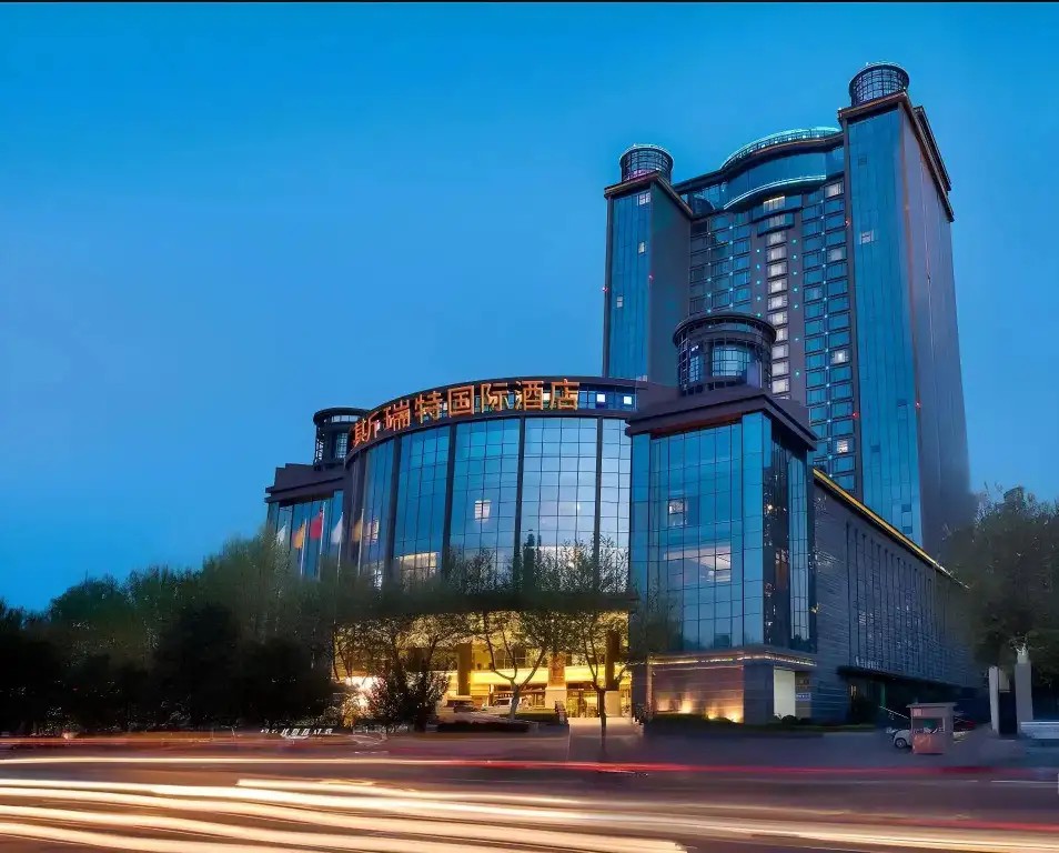 SLATER INTERNATIONAL HOTEL