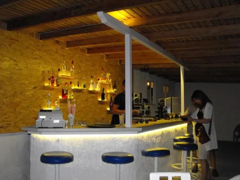 LE MIRAGE