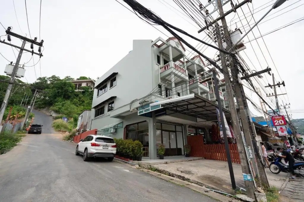 TRIS MIRACLE APARTMENT KATA