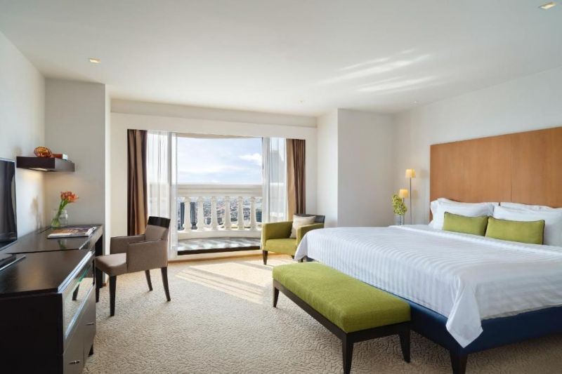 2 bedroom tower club suite