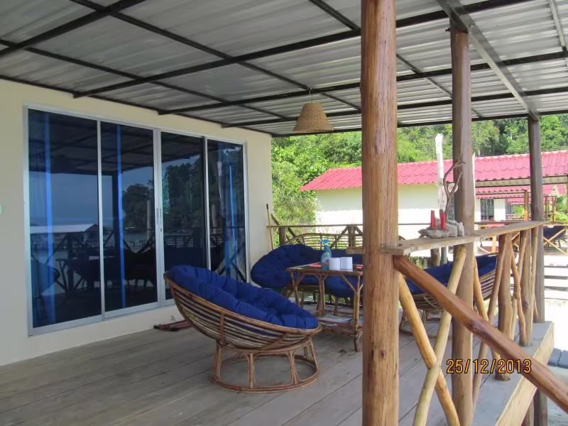 FREEDOM ISLAND BUNGALOW