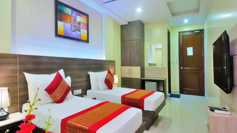 SKY RICH INTERNATIONAL HOTEL