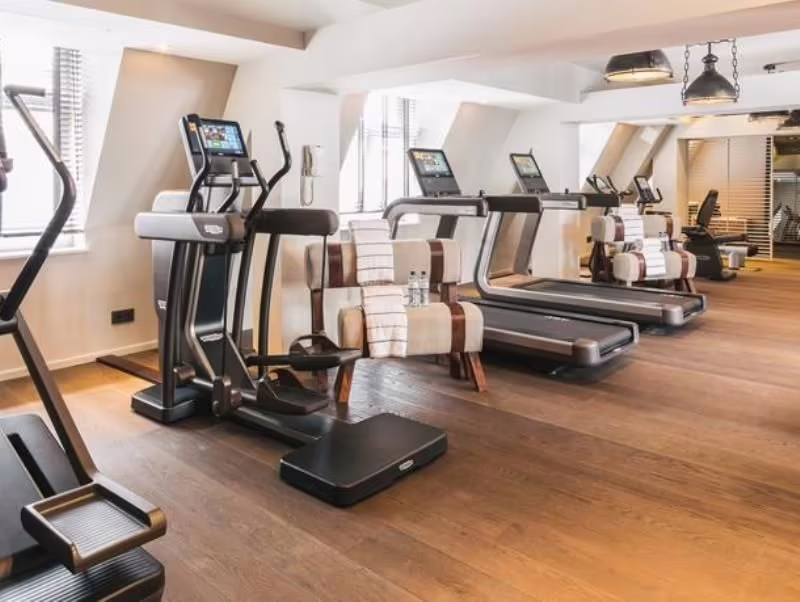 FAIRMONT HOTEL VIER JAHRESZEITEN