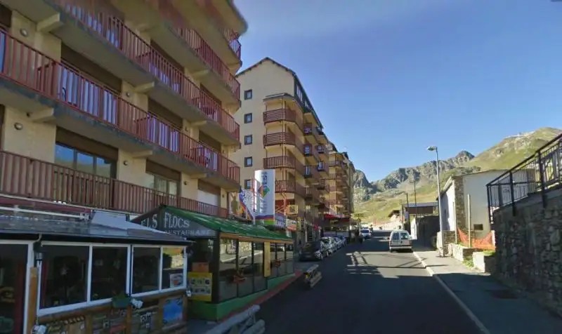 PIE DE PISTAS 3000 APT