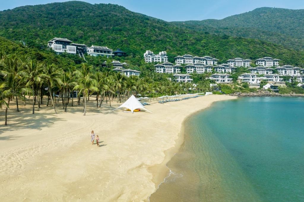 INTERCONTINENTAL DANANG SUN PENINSULA RESORT (EX. INTERCONTINENTAL DANANG)