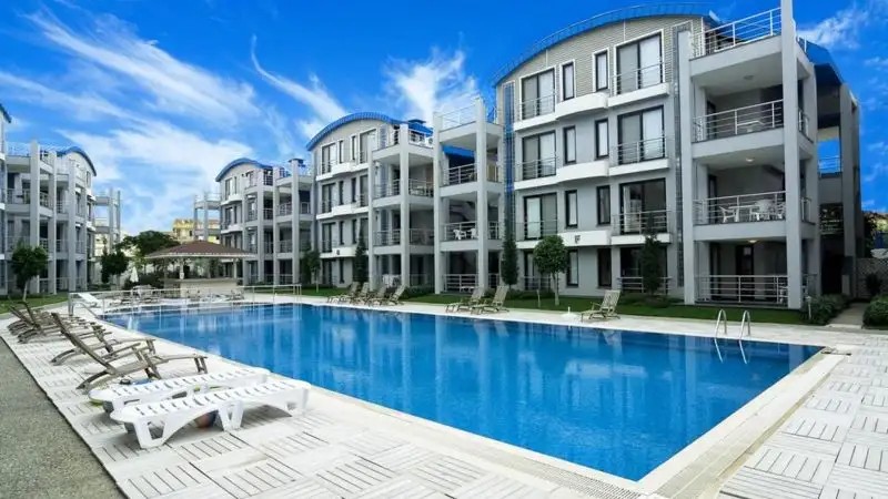 SIDE GARDEN RESIDENCE