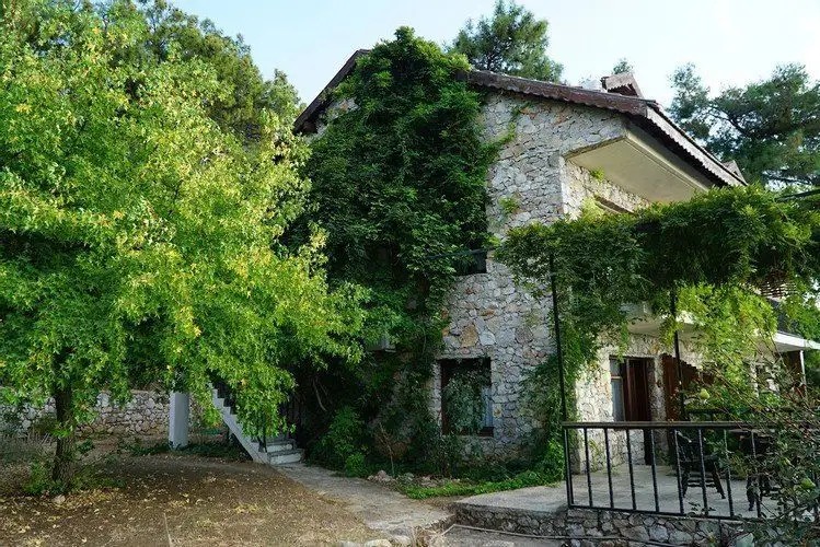FARALIA HOTEL