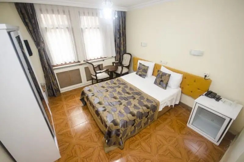 DEVMAN HOTEL