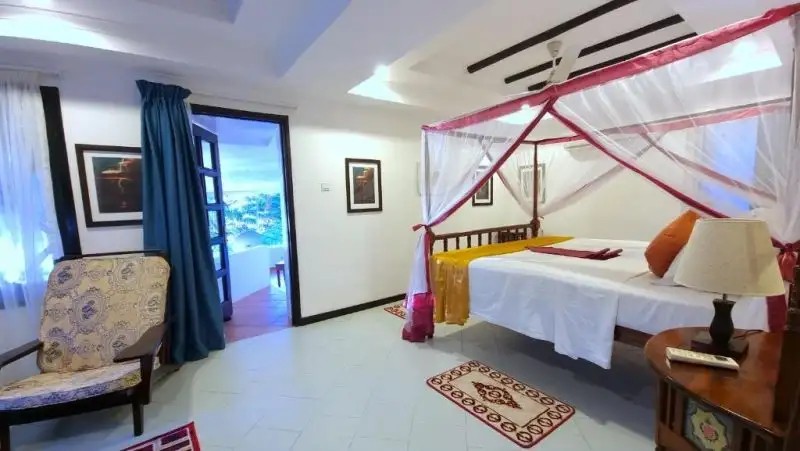 JUNGLE PARADISE BEACH RESORT