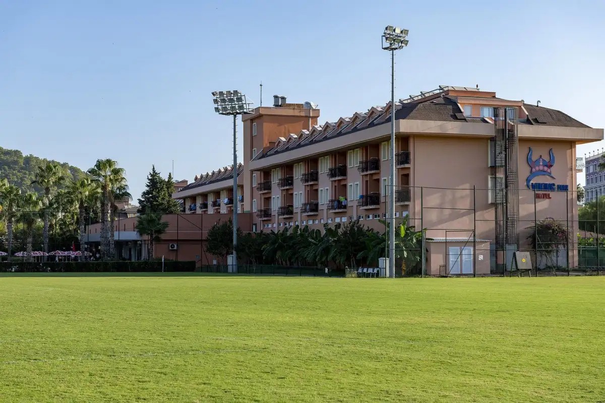 VIKING PARK HOTEL