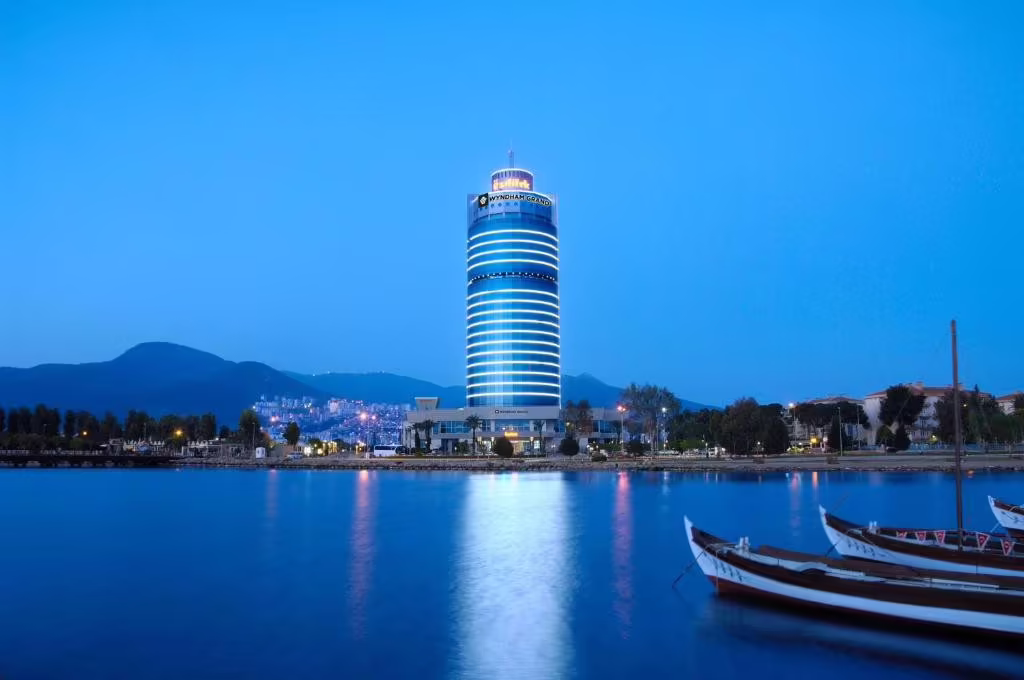 WYNDHAM GRAND IZMIR OZDILEK