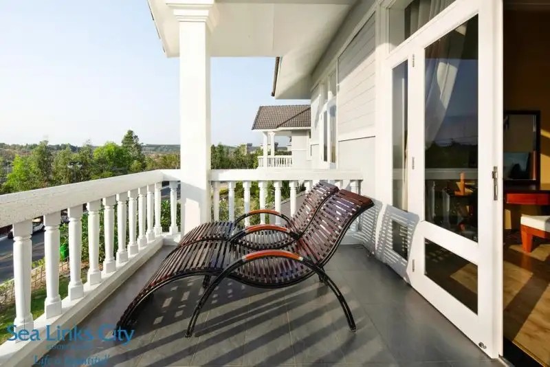 SEA LINKS BEACH VILLAS