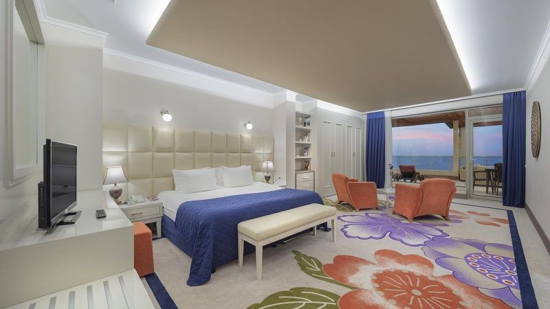 deluxe suite