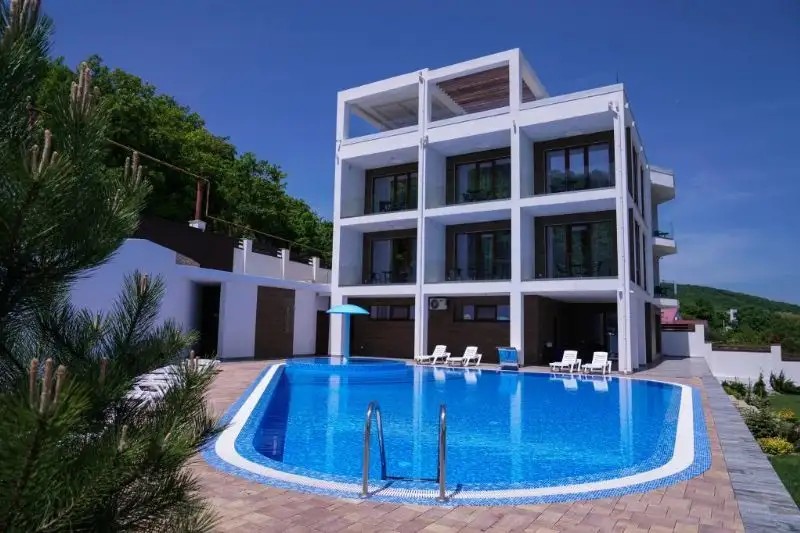 VILLA NATALI ABRAU