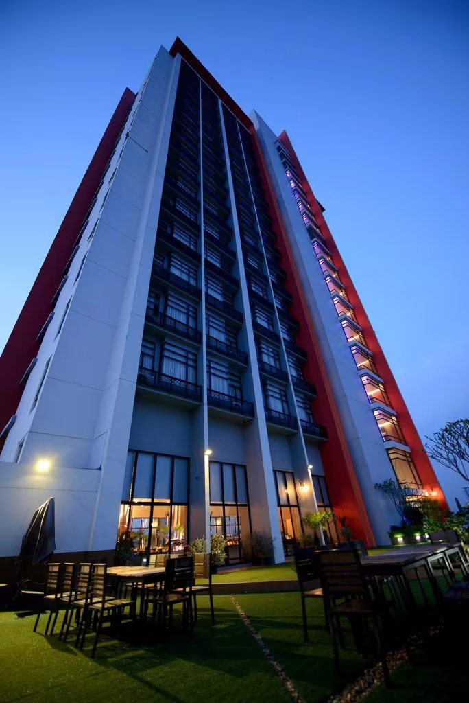 GRAND HOWARD (EX. BEST WESTERN PLUS GRAND HOWARD)