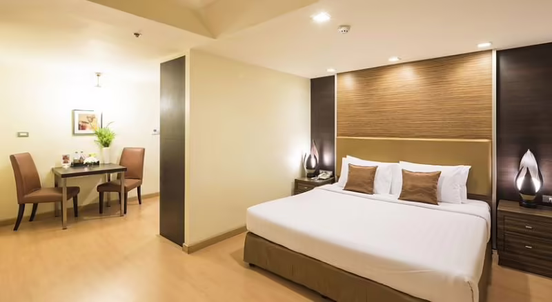 ASPEN SUITES