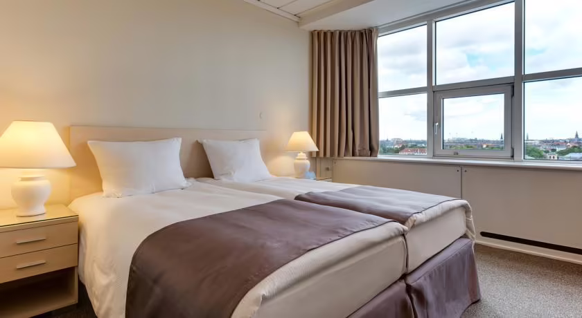 RADISSON BLU HOTEL & CONFERENCE CENTRE