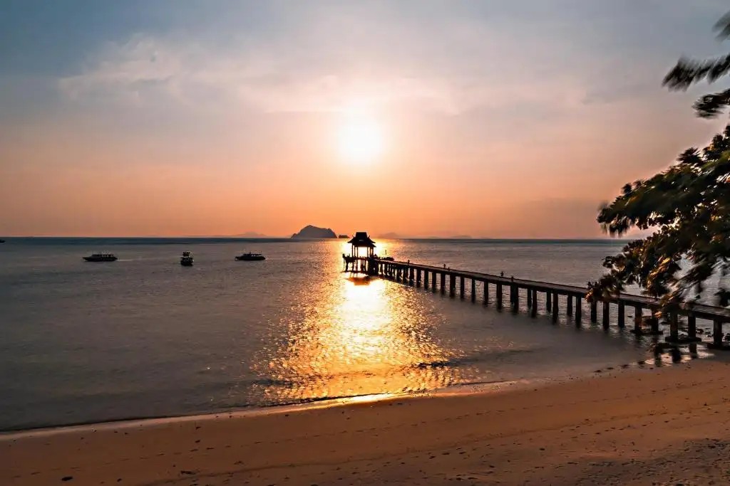 SANTHIYA KOH YAO YAI RESORT & SPA