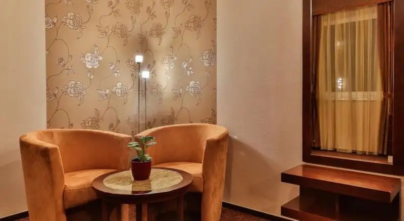 HUNGUEST HOTEL APOLLO (EX. APOLLO THERMAL HOTEL APART)