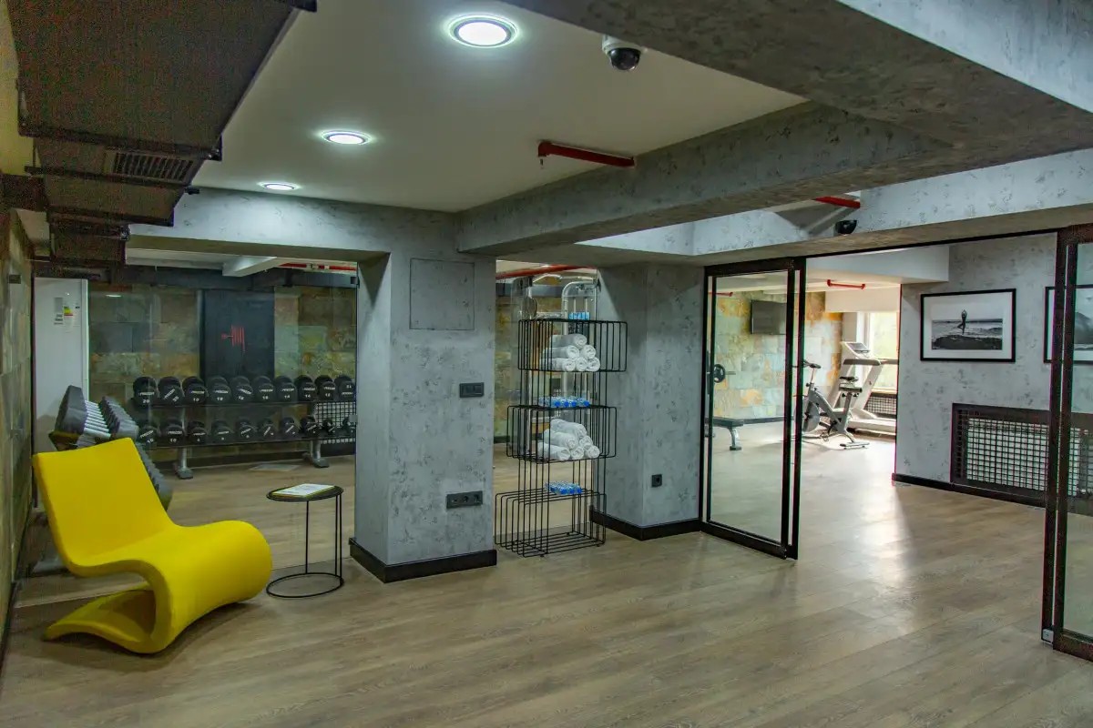 BOUTIQUE 19 HOTEL