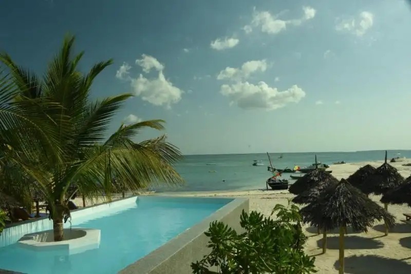 LAZY BEACH HOTEL