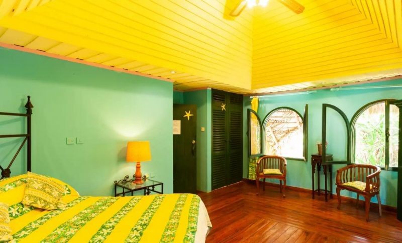 creole room