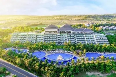 SEA LINKS BEACH HOTEL