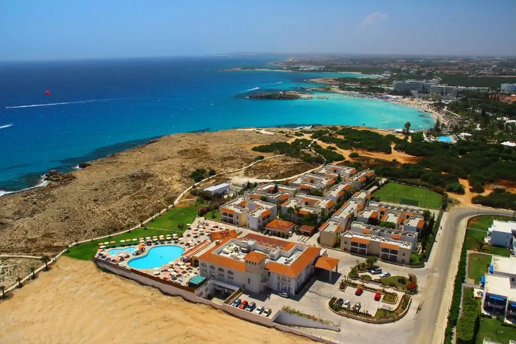 AKTEA BEACH VILLAGE APT