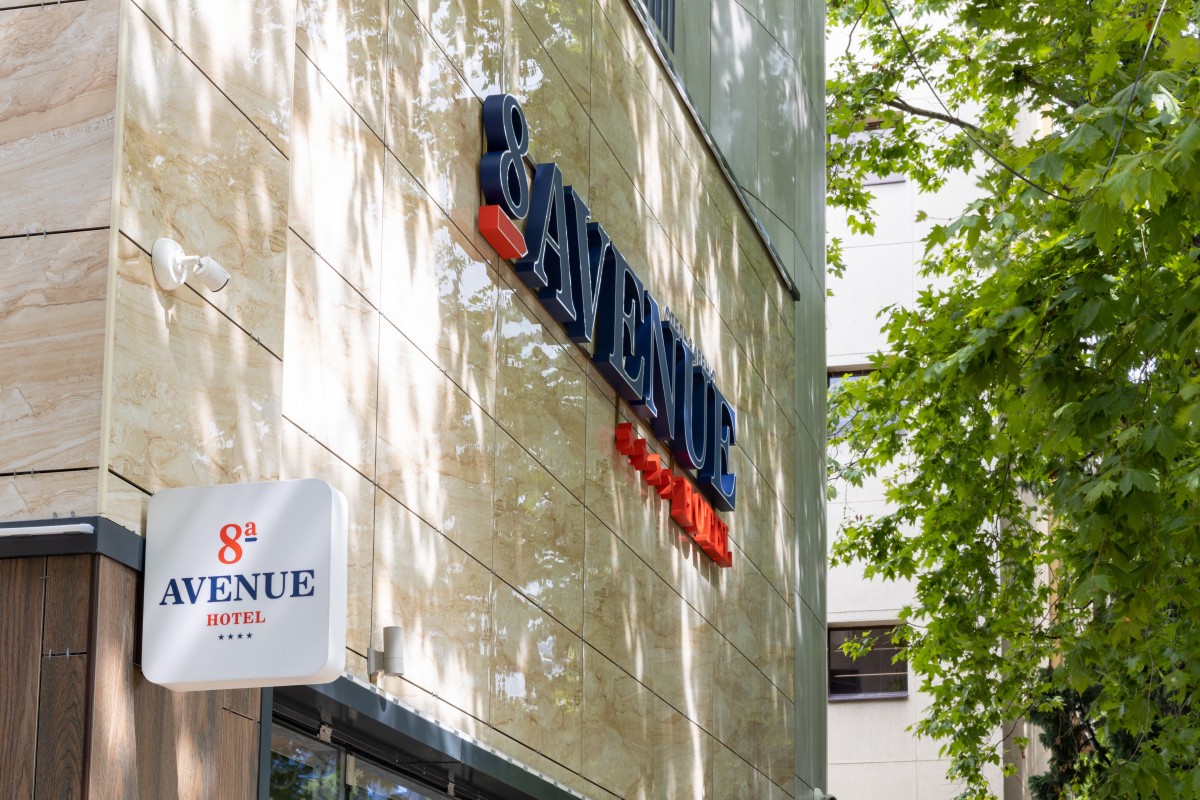 8AVENUE BY PROVENCE (8АВЕНЮ)
