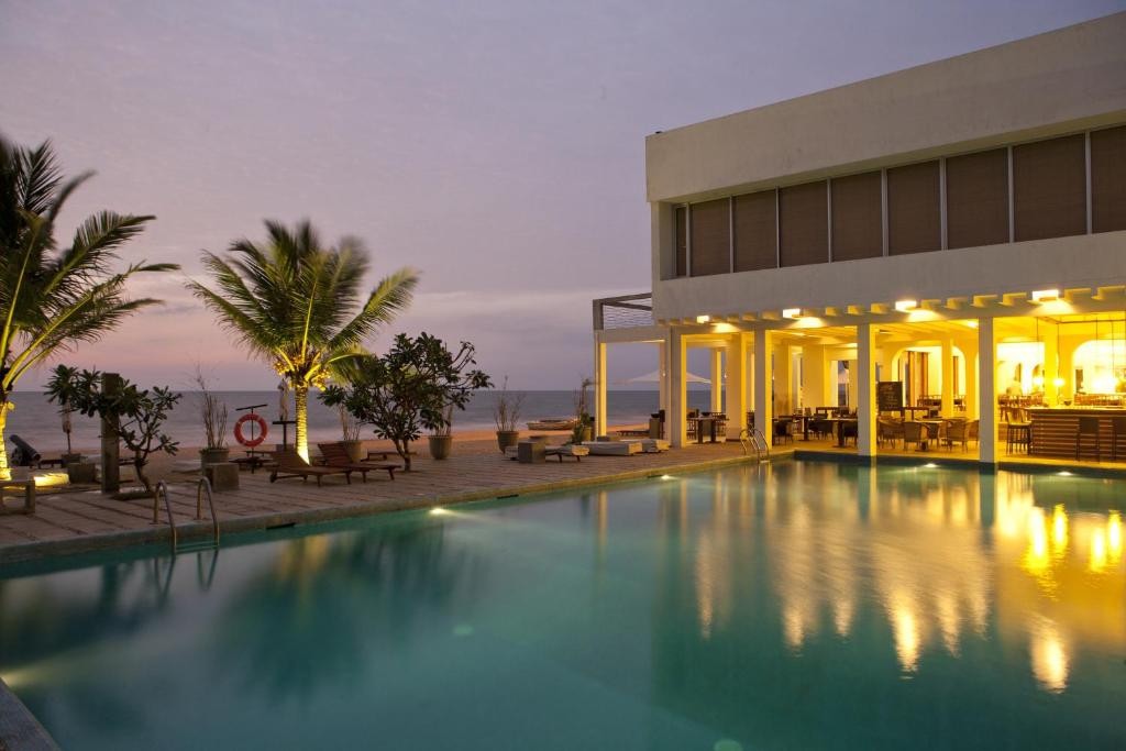 JETWING SEA (EX. SEASHELLS HOTEL)