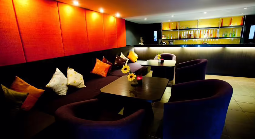 MIRAMAR HOTEL BANGKOK