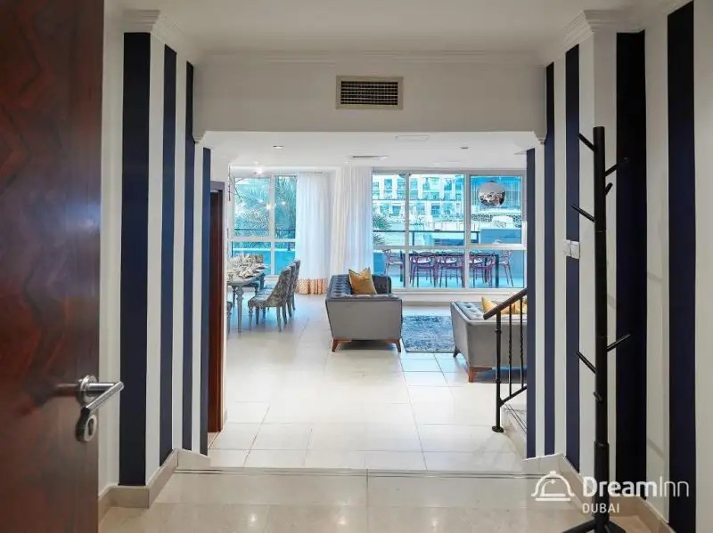 DREAM INN DUBAI APARTMENTS MARINA QUAYS