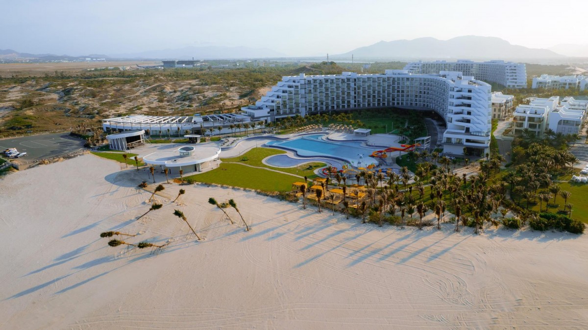 LUGANO RESORT & SPA CAM RANH