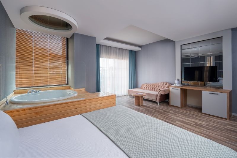 junior suite sea view & jacuzzi