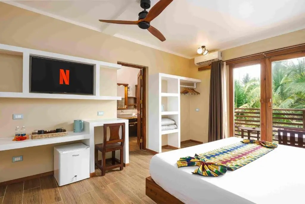 BLACK STONE BEACH RESORT