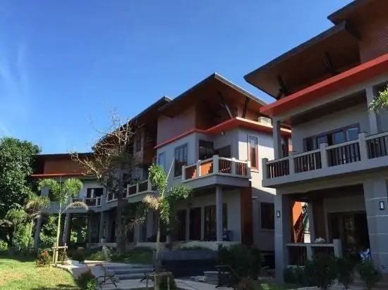 LANTA INTANIN RESORT