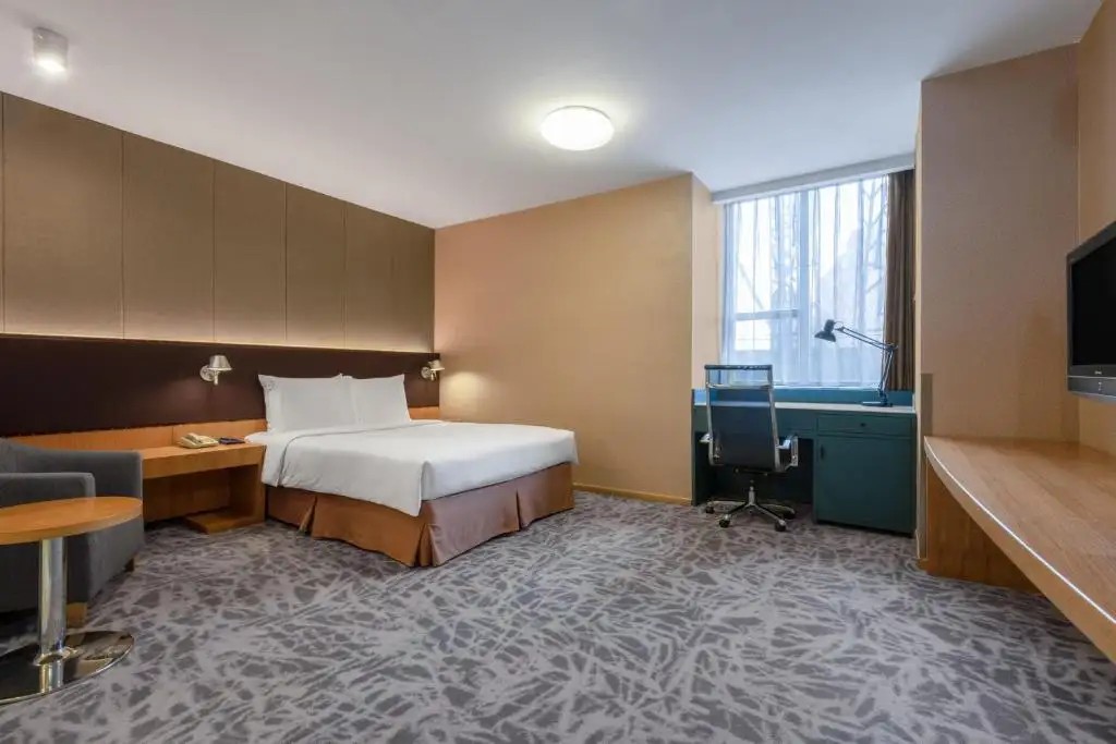 LEAFIN HOTEL MINZUYUAN (EX. HOLIDAY INN EXPRESS MINZUYUAN)