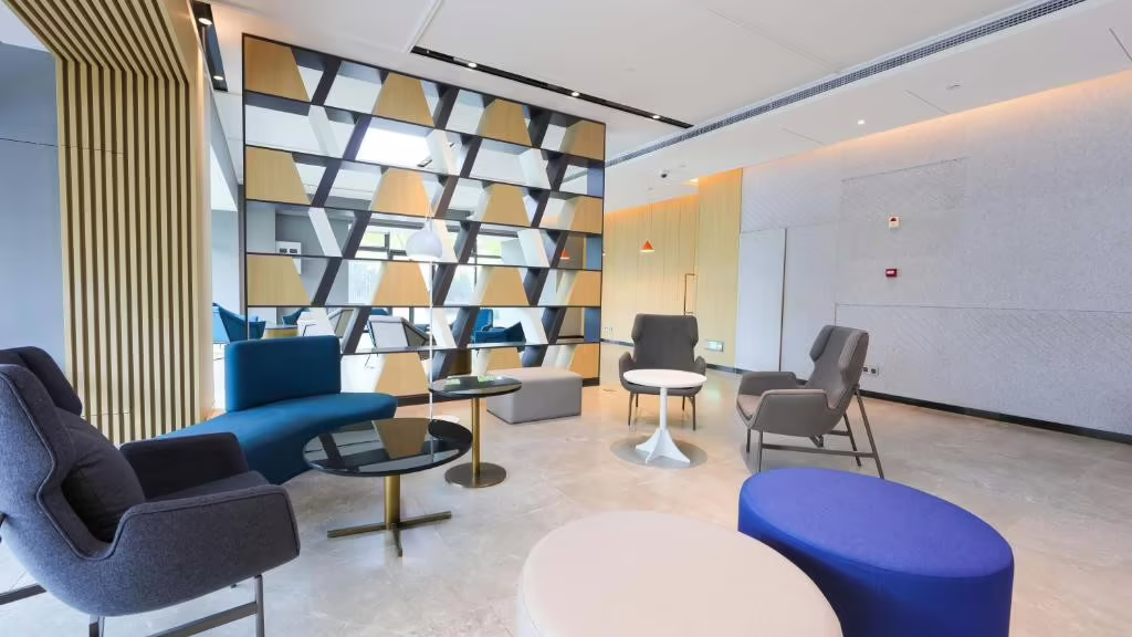 HOLIDAY INN EXPRESS SHANGHAI PUDONG AIRPORT