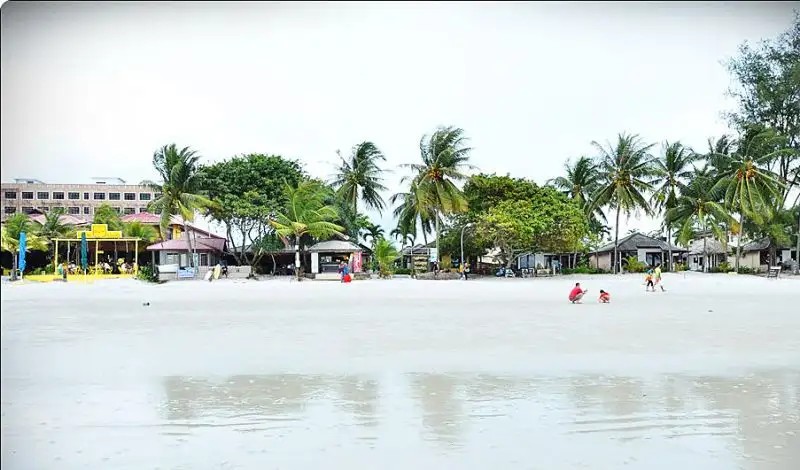 LANGKAPURI INN