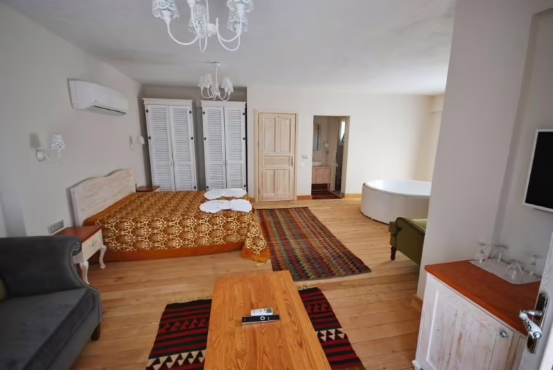 ORINO SUITES