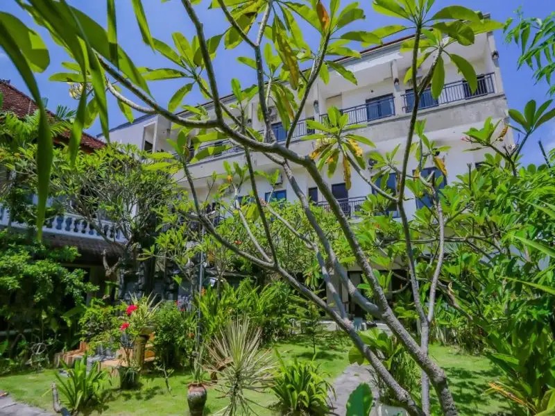 OYO 4012 ARI BEACH INN