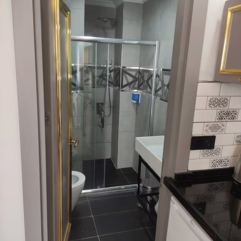 TAKSIM LARISSA HOTEL