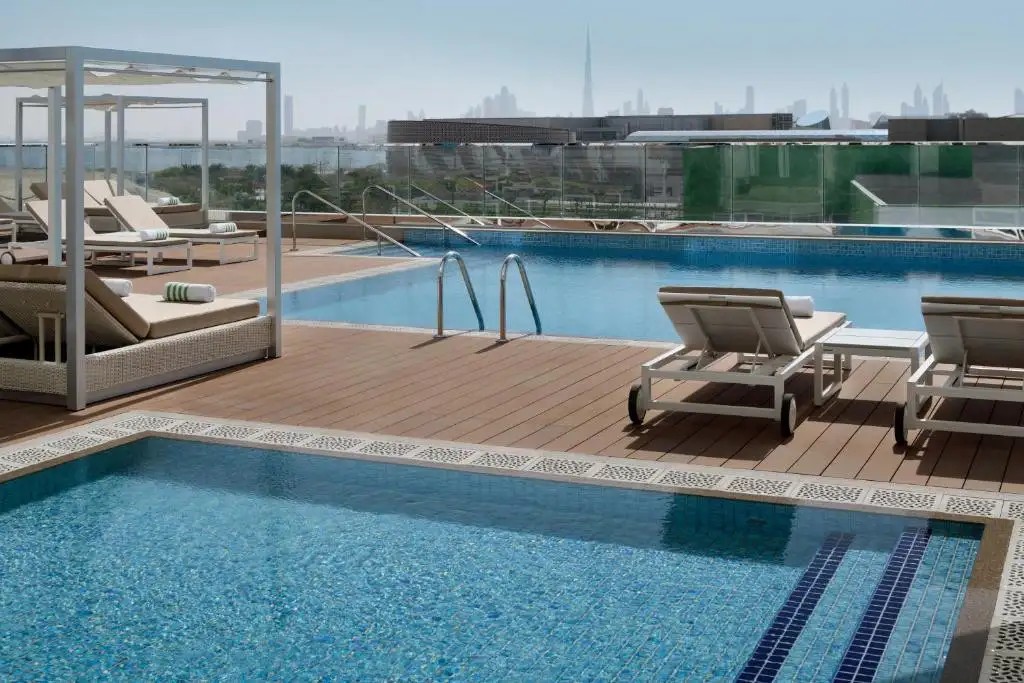HOLIDAY INN & SUITES DUBAI FESTIVAL CITY